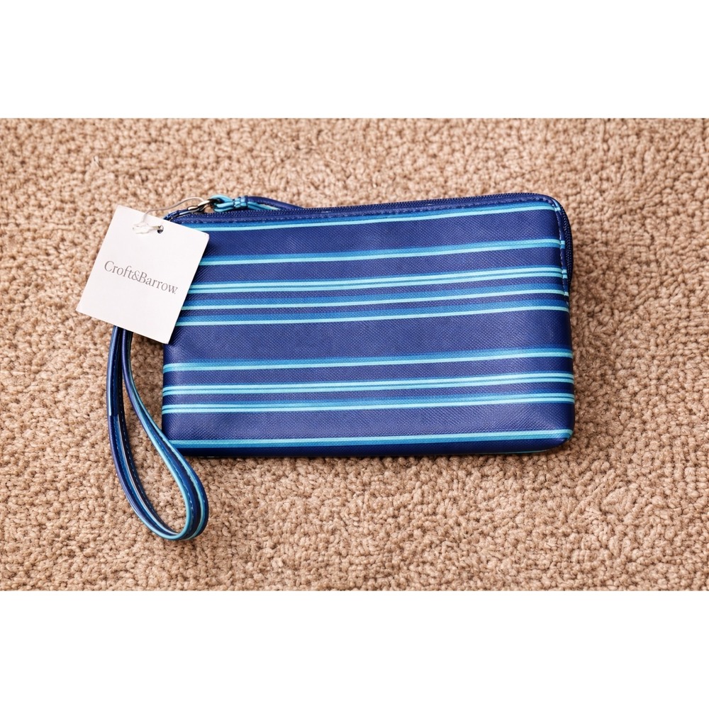 Croft & Barrow Blue Striped Wristlet Wallet Pouch Zip Top Small Travel Organizer